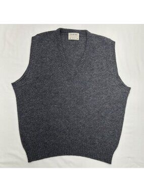 The Moors Gray Wool Shetland Sweater Vest XL Made In USA Vintage